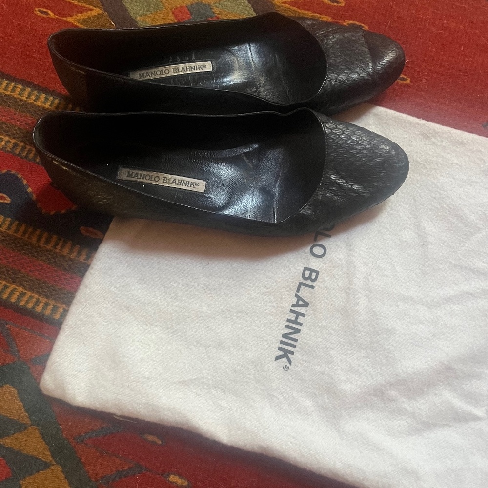 Manolo Blahnik Flats - Black leather/Alligator - Size 39